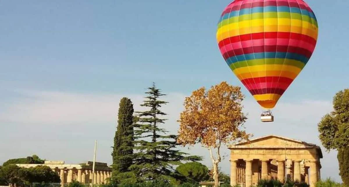 Festival delle Mongolfiere di Paestum: Vola tra Storia e Colori nel Cuore del Cilento