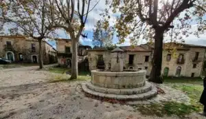 Roscigno Vecchia: La Città Fantasma del Cilento da Scoprire