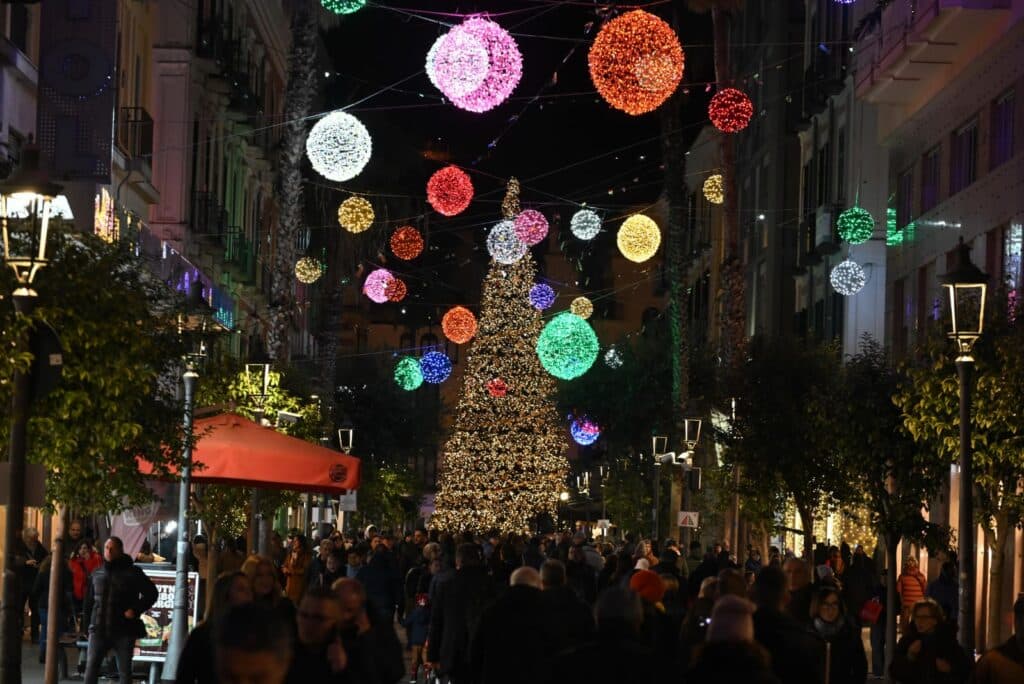 Luci d’Artista a Salerno, consigli pratici per un’esperienza unica