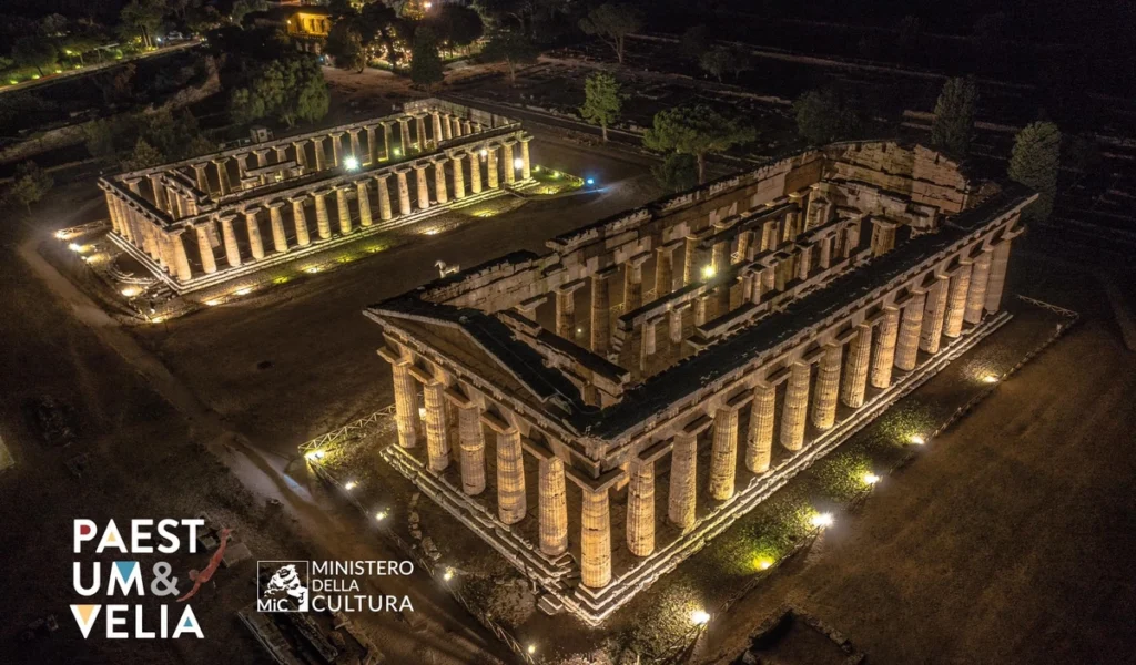 Paestum di sera: orari e biglietti scontati 2025
